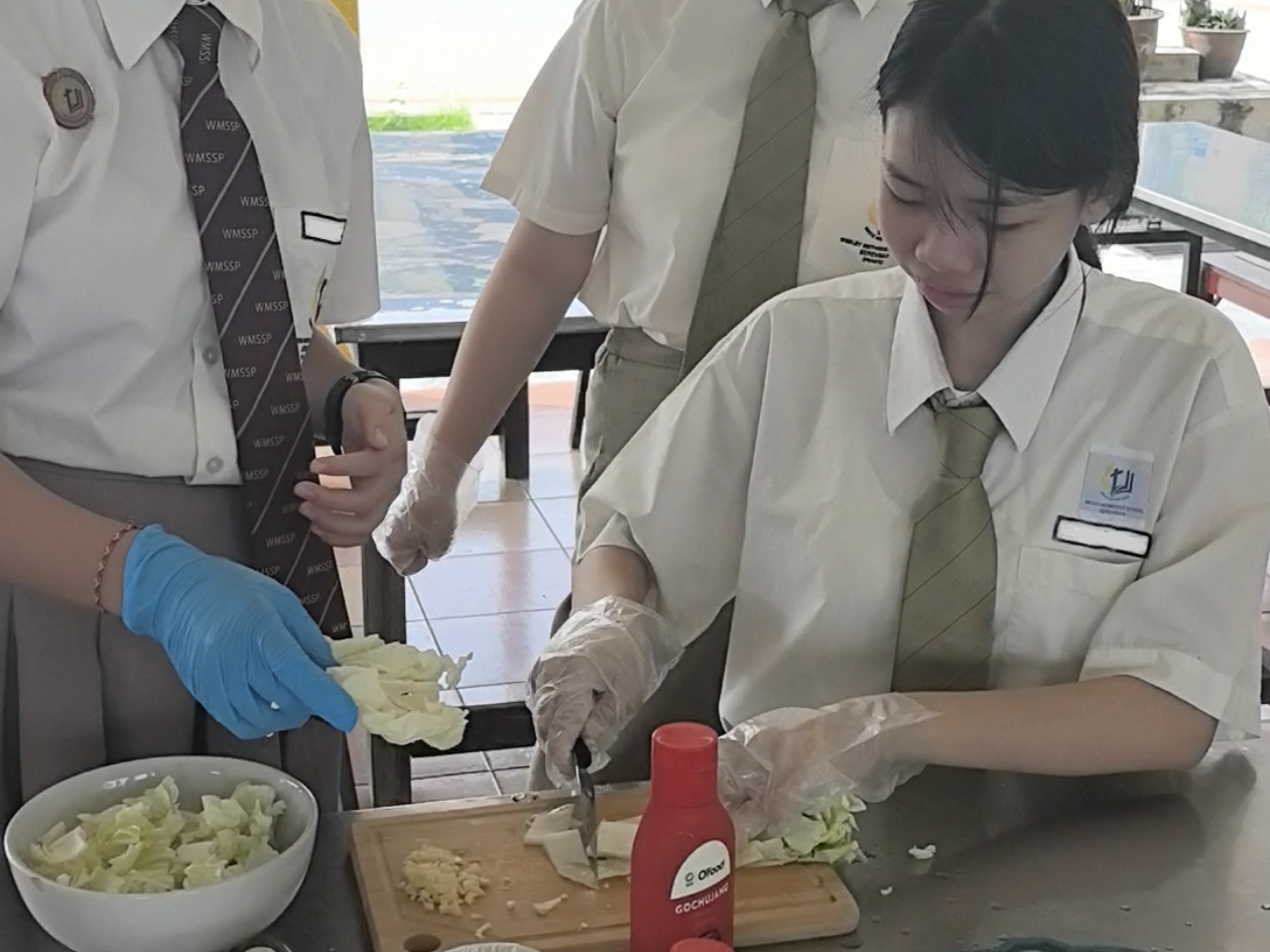 Kimchi Making in Biology Class